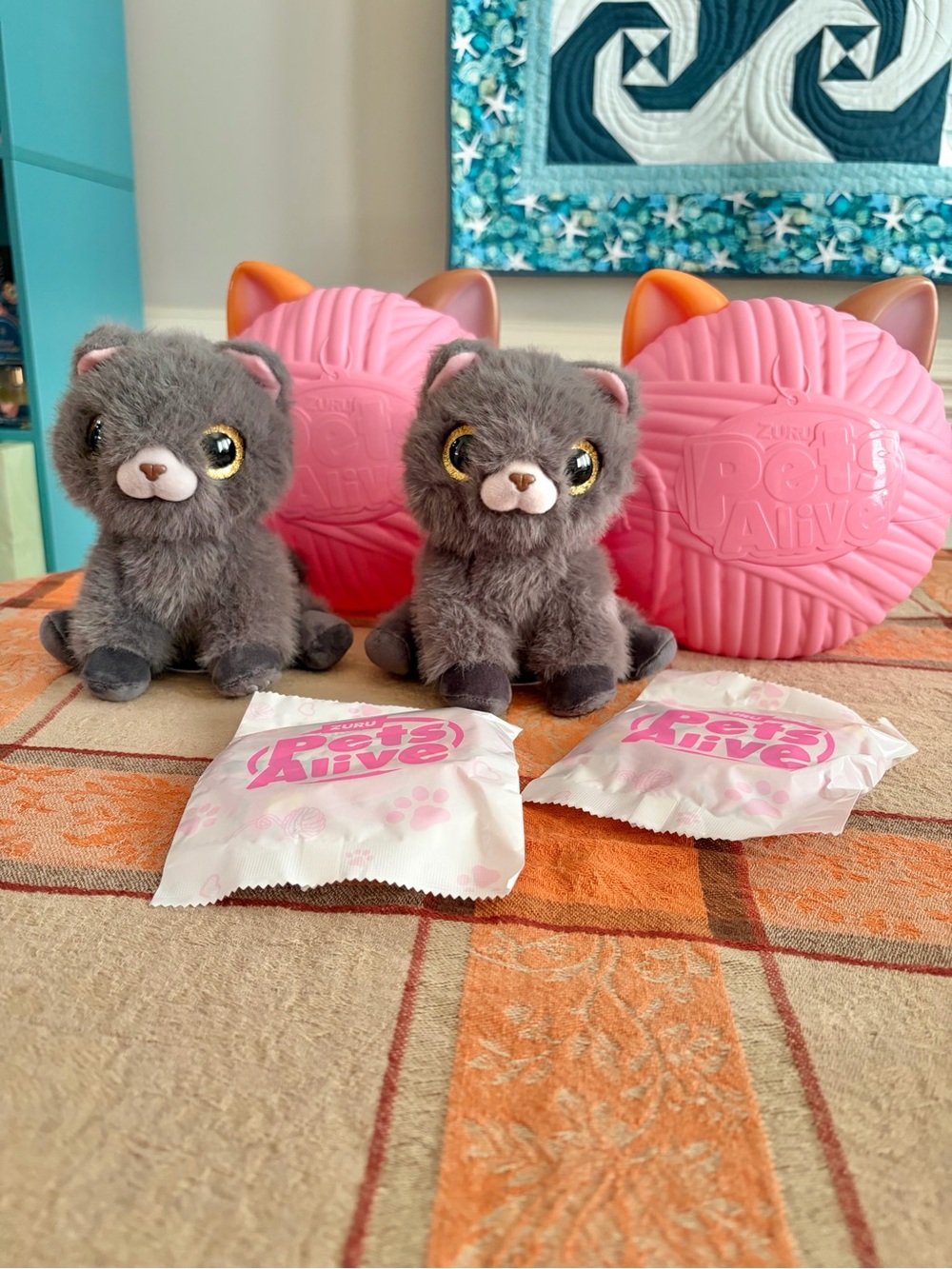 TWO Pets Alive Smitten Kittens “Shadow” x2 Series 2 by Zuru